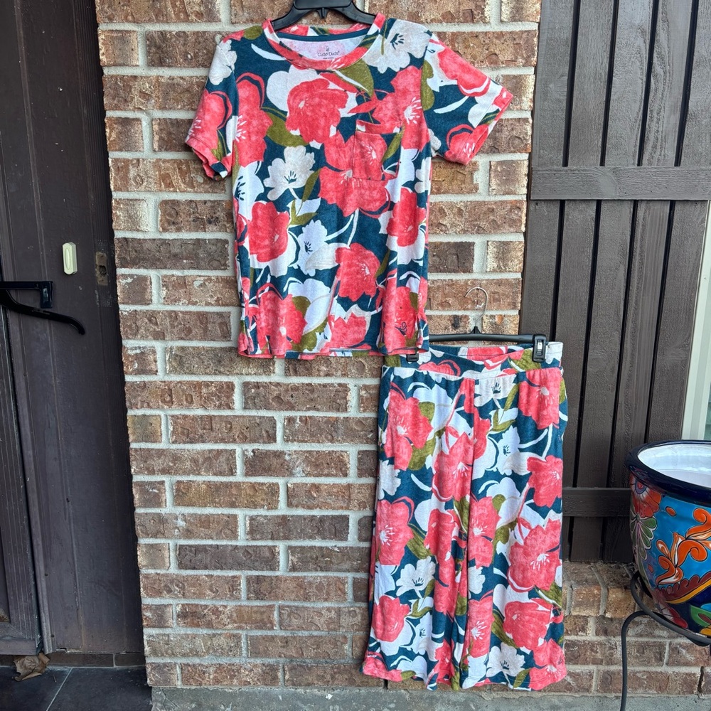 Cuddl Duds baby loop terry Floral Set